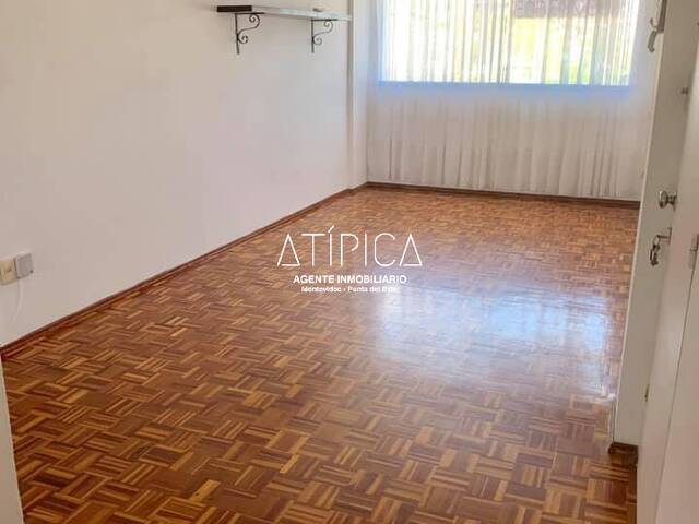 #123 - Apartamento para Alquiler en Montevideo - UY-MO - 2