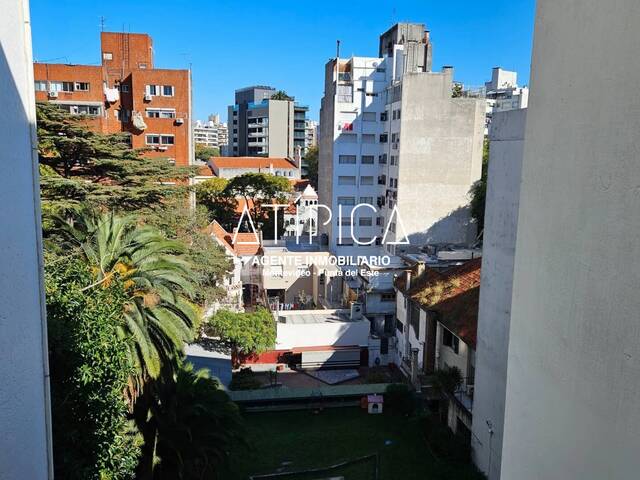 #182 - Apartamento para Venta en Montevideo - UY-MO - 3